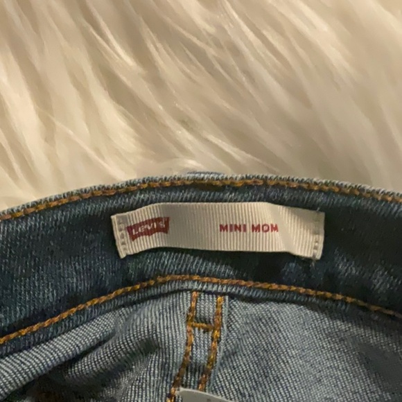 Levi’s Distressed Girls Jeans - Picture 2 of 8